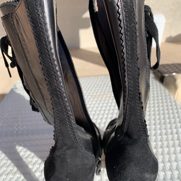 Donald J Pliner Boots - Picture 10 of 14